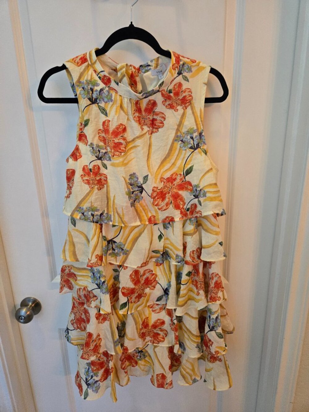 Voy size large dress new with tags